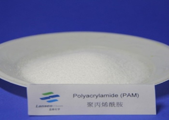 Het de Chemische productenpolyacrylamide van kationen PAM High Molecular 25kgs van de Waterbehandeling/Zakpakket