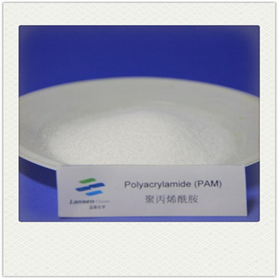 Het anionische Polyacrylamide Van kationen PAM White van de Waterbehandeling voor (van kationen/anionische) waterzuiveringsinstallatie