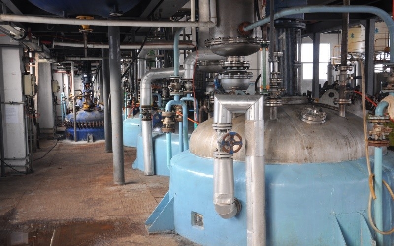 faciliteiten van de het veredelingsmiddel laten diverse industriële en binnenlandse behandeling van afvalwater van de polymeermodder dat de modder toe wordt opnieuw gebruikt