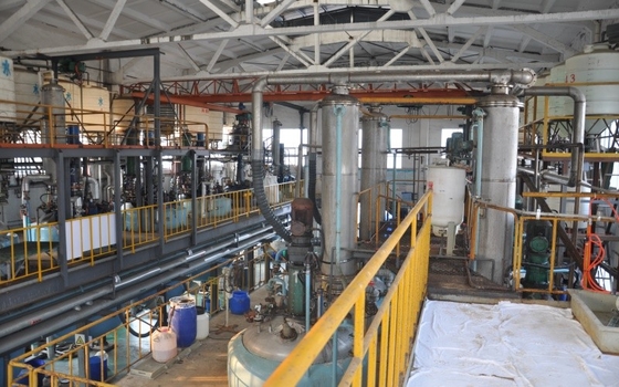 Cas 1327-41-9 ACH het Hydraatvloeistof van het Aluminiumchloride voor Industriële Waterzuiveringsinstallatie
