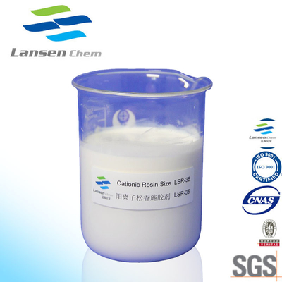 De Harsgrootte van kationen met Wit Emulsioncan Verduidelijkt Water